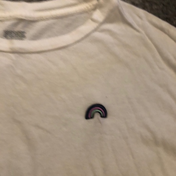 Bundle 3/$15 - VS Pink Campus Tee - Picture 3 of 5